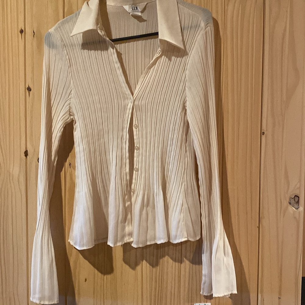 Women’s S.L.B blouse size Large ivory color